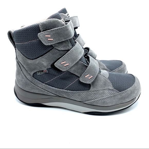 L.L. Bean Shoes - L.L. Bean Sneaker Velcro Closure Winter Boots